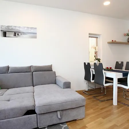 Apartment San Simon Sea View Ll