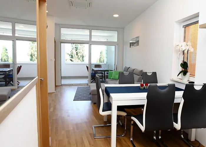 아파트 San Simon Sea View Ll *