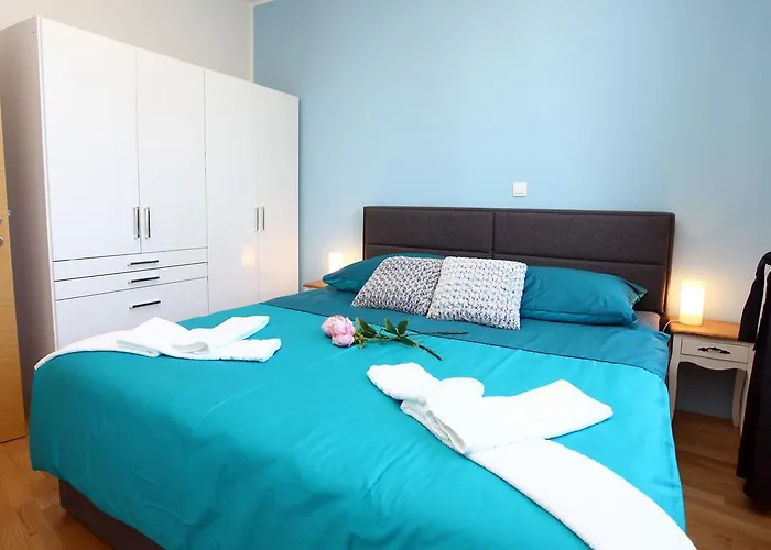 San Simon Sea View Ll 이졸라