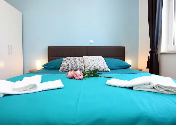 San Simon Sea View Ll 아파트 이졸라